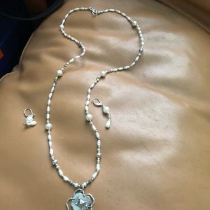 🌸White Pearl Silver Necklace Set